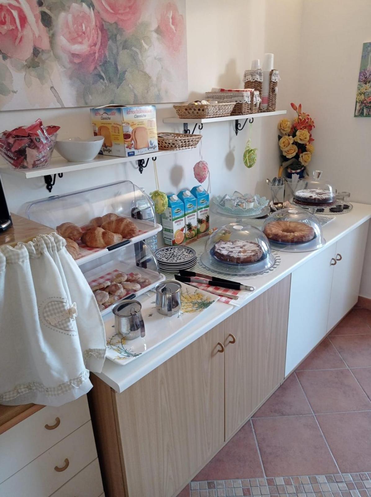 B&B Le Rose Санта-Марія-ді-Кастеллабате Екстер'єр фото
